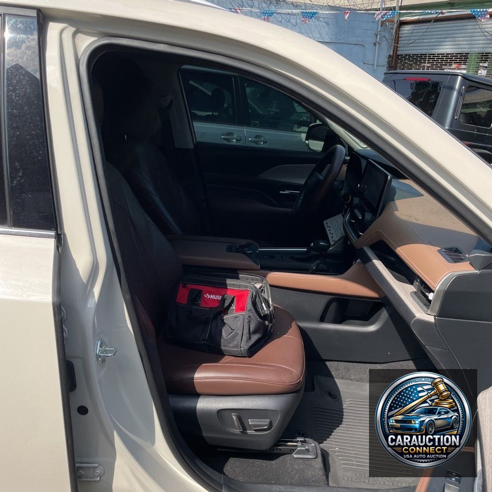 2024 Toyota Grand Highlander Platinum