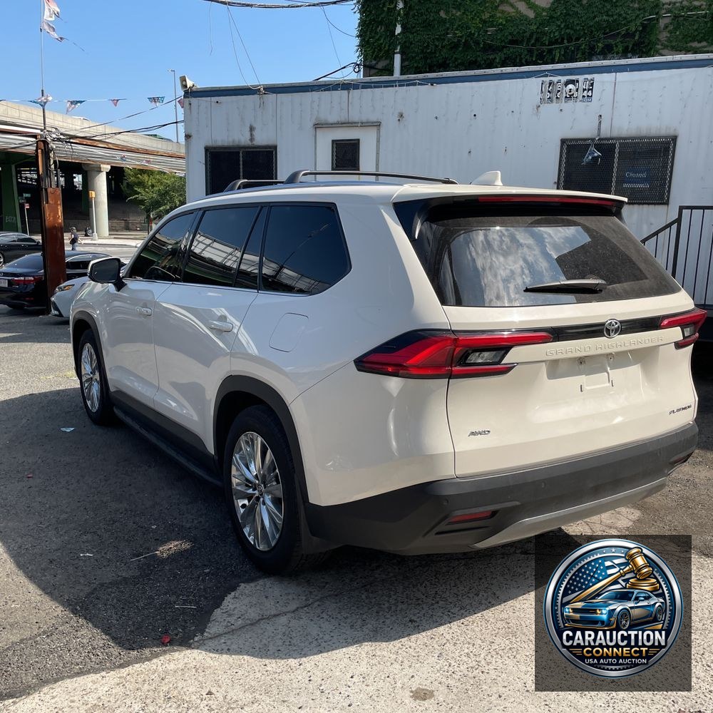 2024 Toyota Grand Highlander Platinum