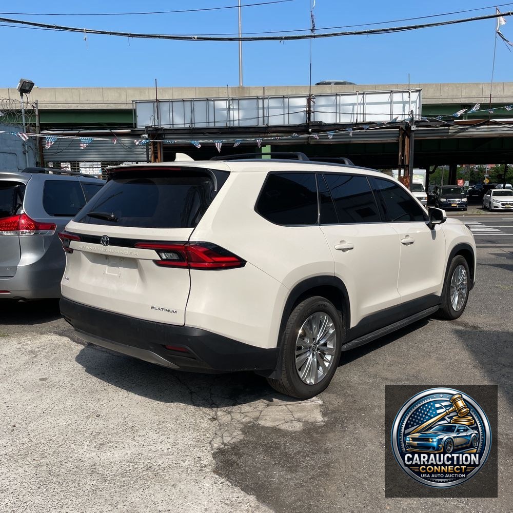 2024 Toyota Grand Highlander Platinum