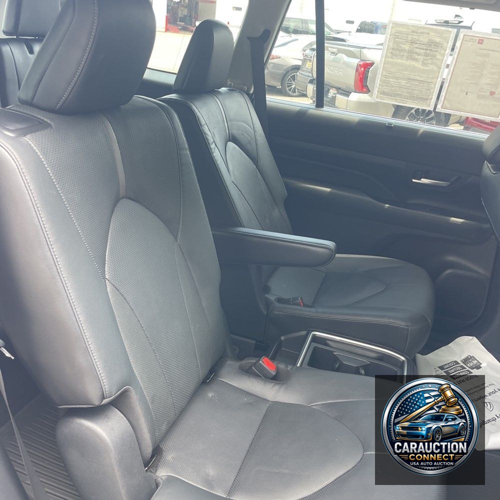 2024 Toyota Grand Highlander Platinum