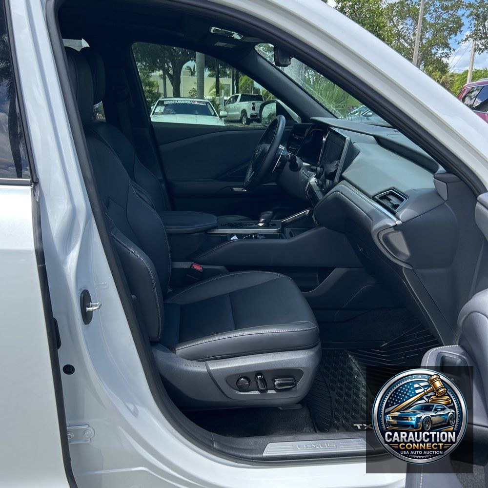 2024 Lexus TX-Series TX350 Executive