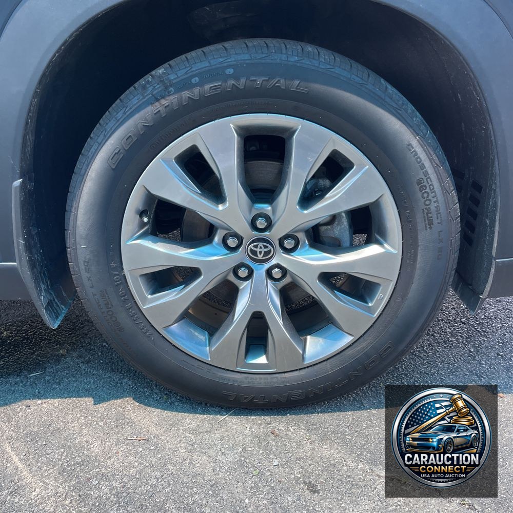 2024 Toyota Grand Highlander Limited 4D SUV AWD