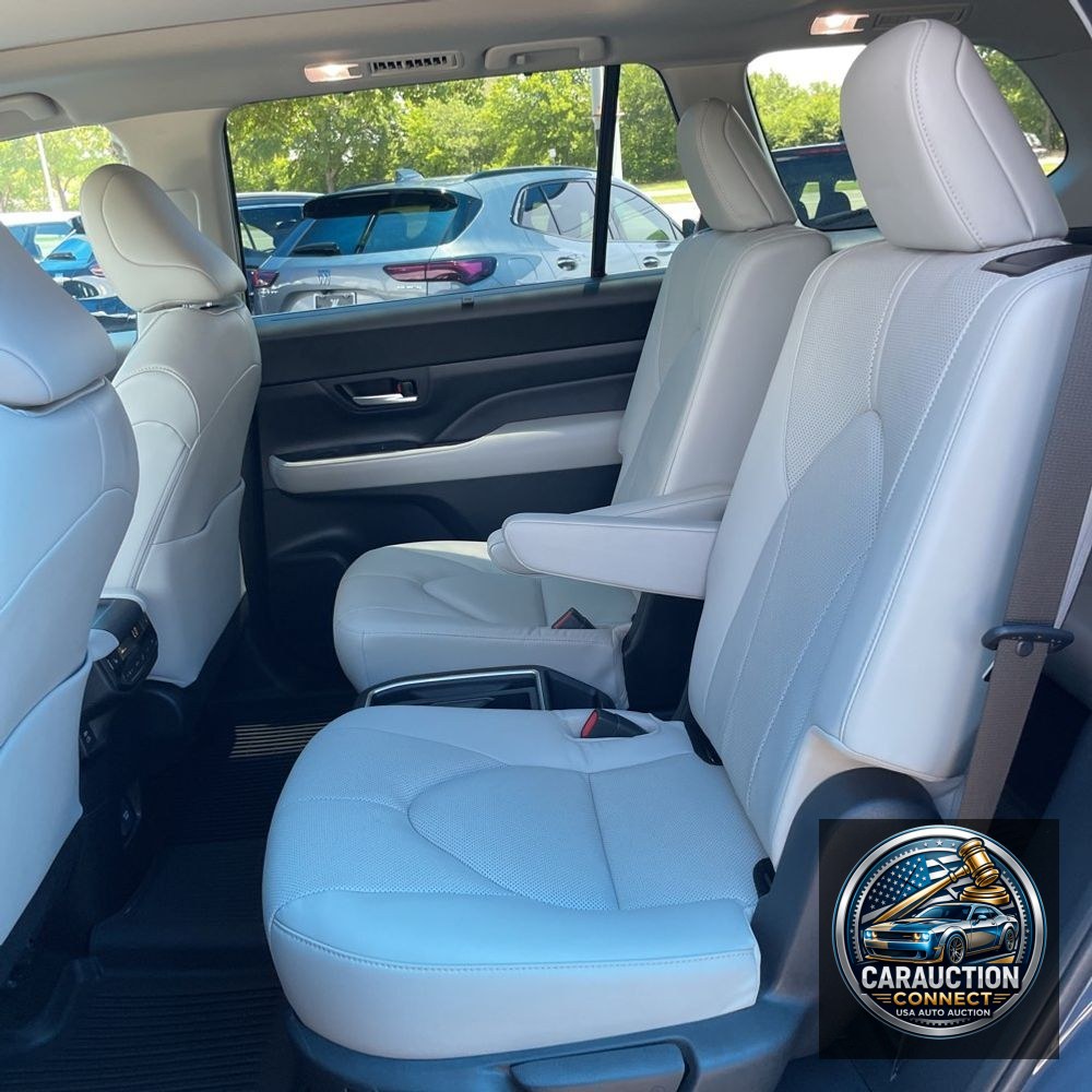 2024 Toyota Grand Highlander Limited 4D SUV AWD