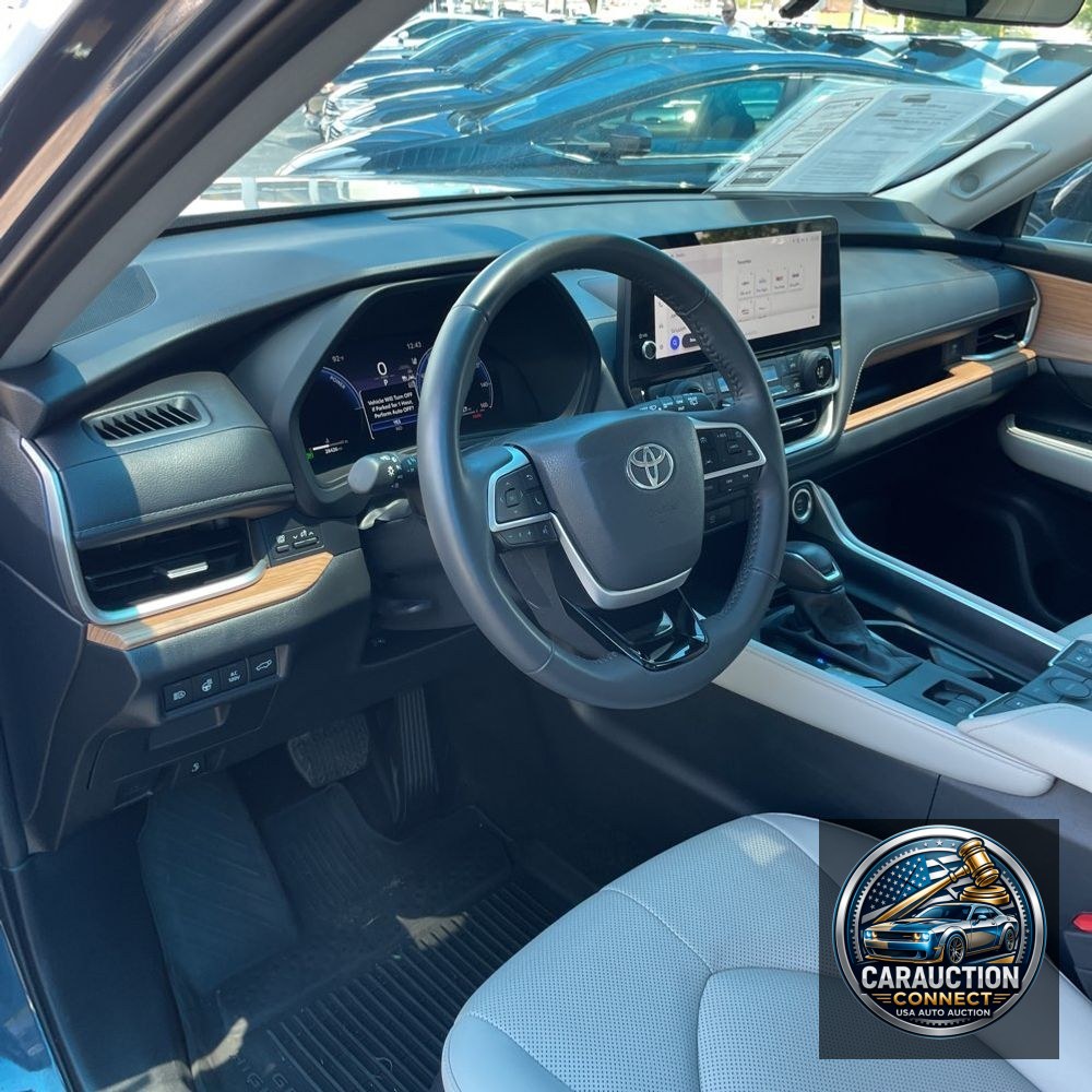 2024 Toyota Grand Highlander Limited 4D SUV AWD