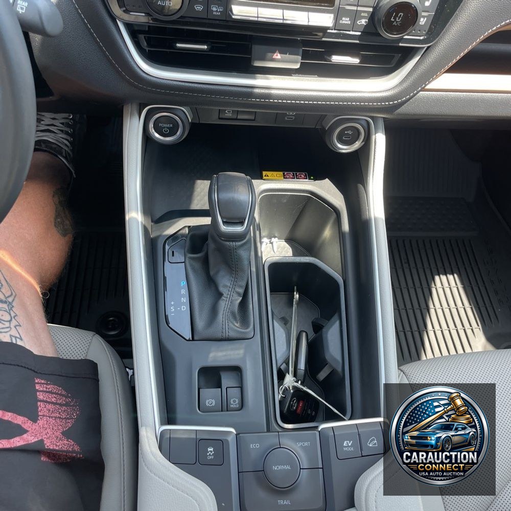 2024 Toyota Grand Highlander Limited 4D SUV AWD