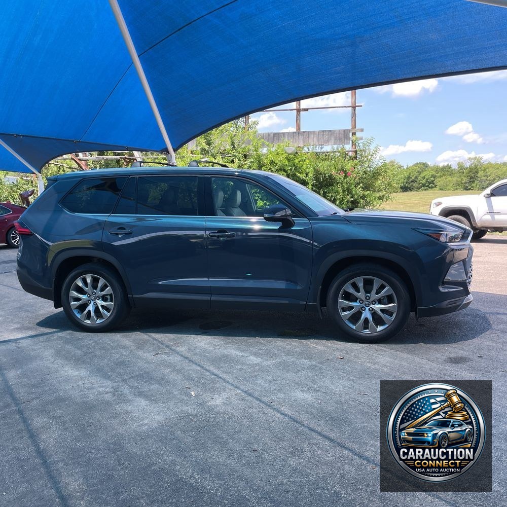 2024 Toyota Grand Highlander Limited 4D SUV AWD