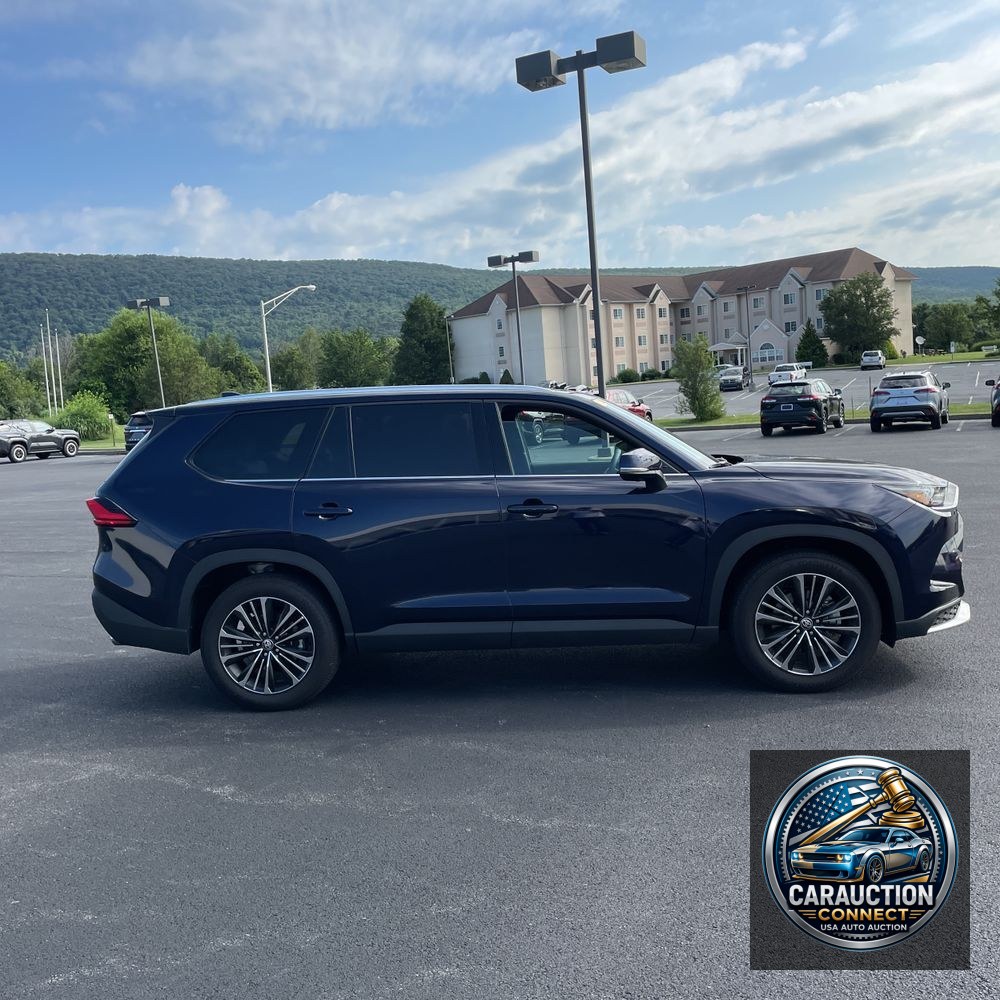2024 Toyota Grand Highlander Hybrid MAX Platinum