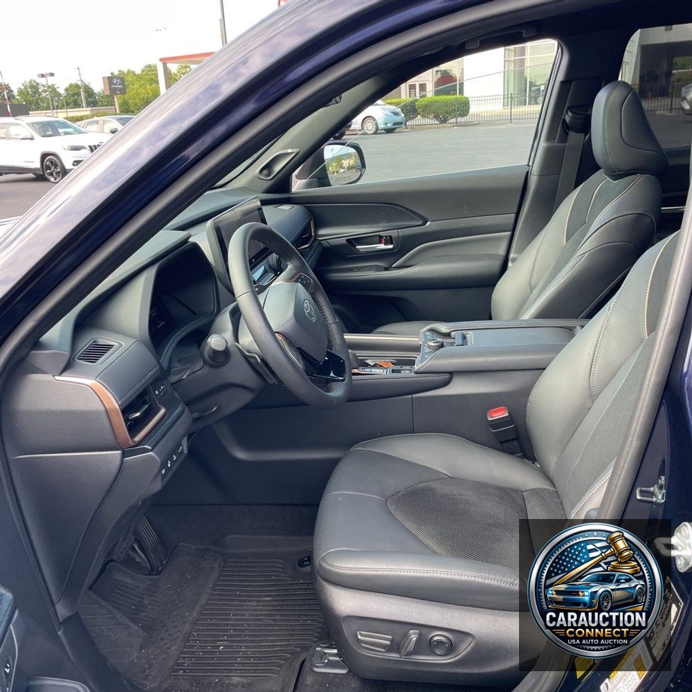 2024 Toyota Grand Highlander Hybrid MAX Platinum
