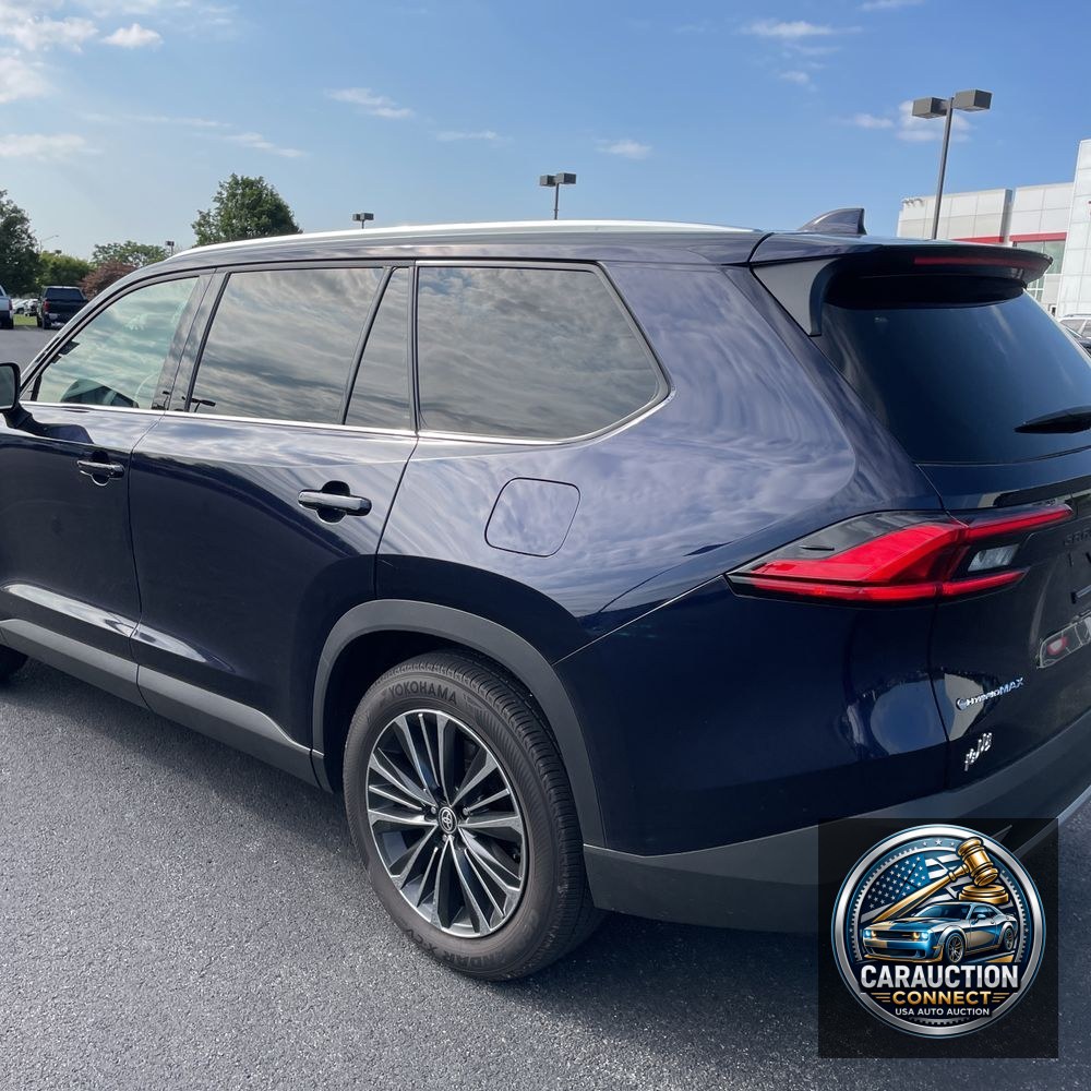 2024 Toyota Grand Highlander Hybrid MAX Platinum