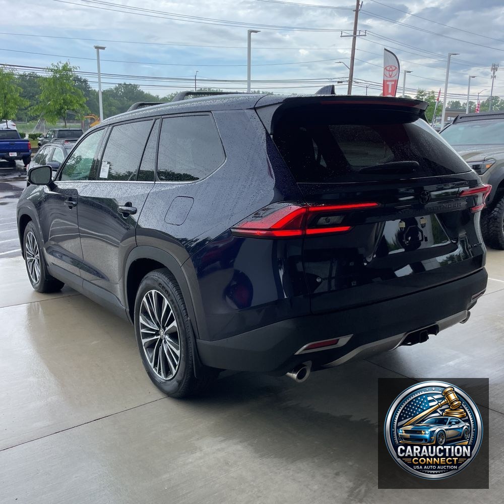 2025 Toyota Grand Highlander Hybrid MAX Platinum