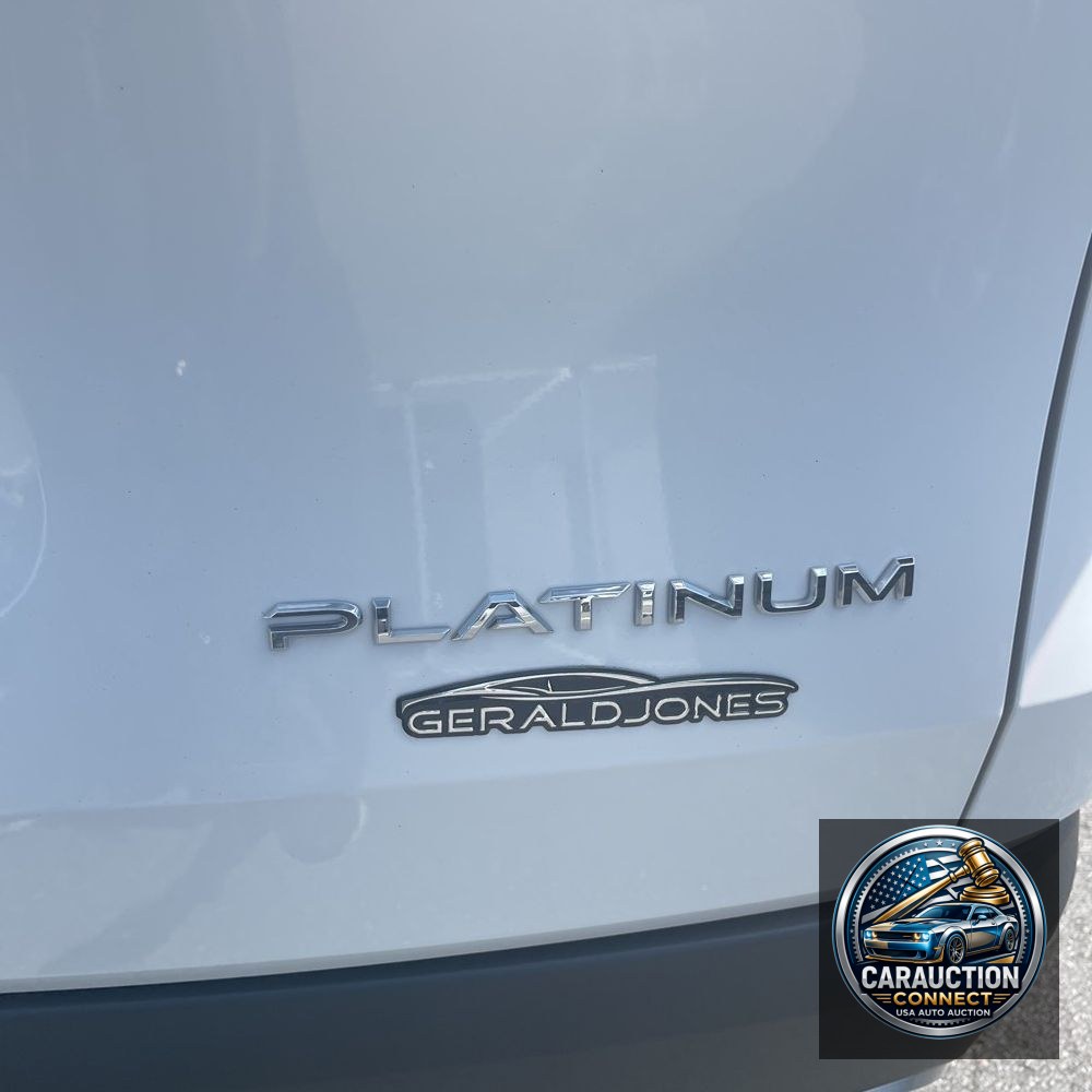 2024 Toyota Grand Highlander Hybrid MAX Platinum