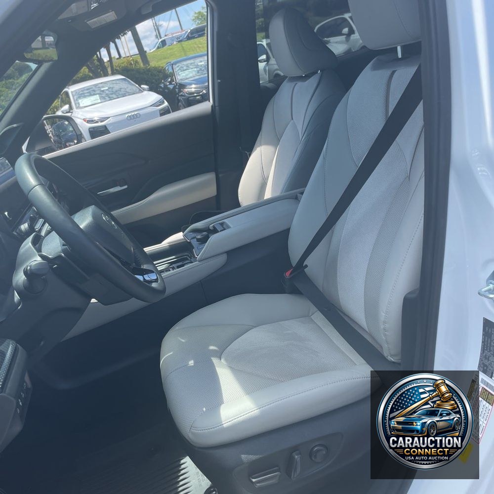 2024 Toyota Grand Highlander Hybrid MAX Platinum