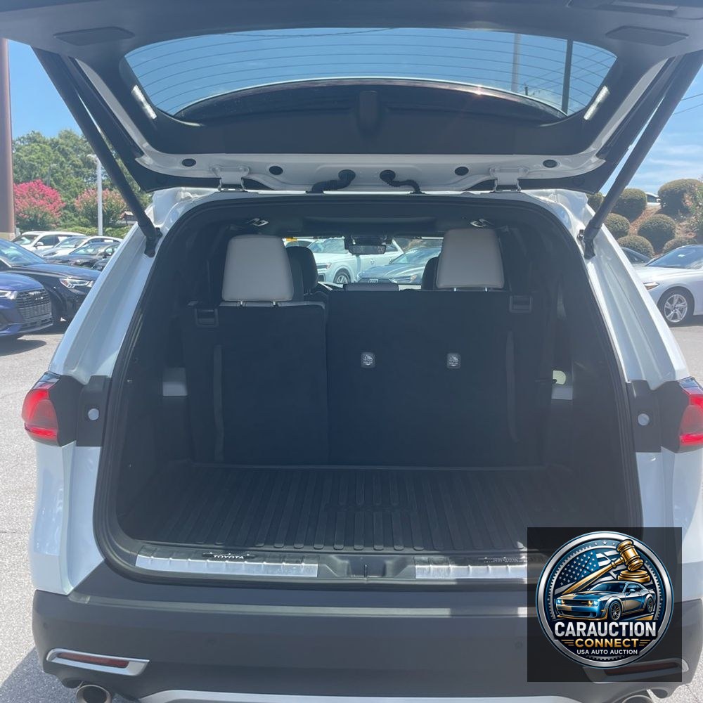 2024 Toyota Grand Highlander Hybrid MAX Platinum