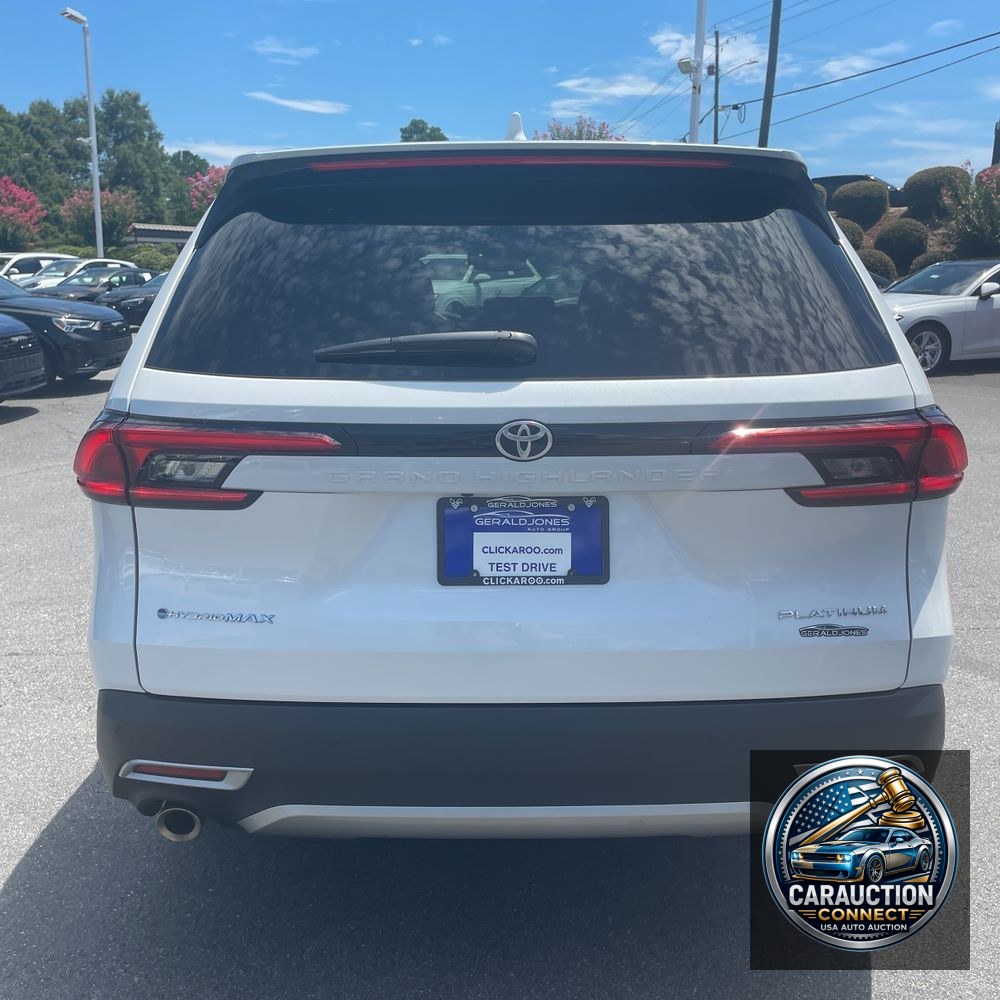 2024 Toyota Grand Highlander Hybrid MAX Platinum