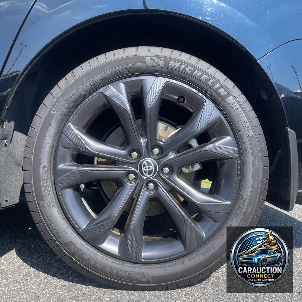 2024 Toyota Sienna XSE 7-Passenger