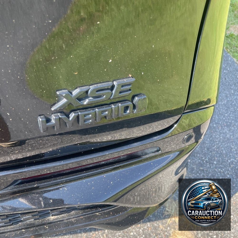 2024 Toyota Sienna XSE 7-Passenger