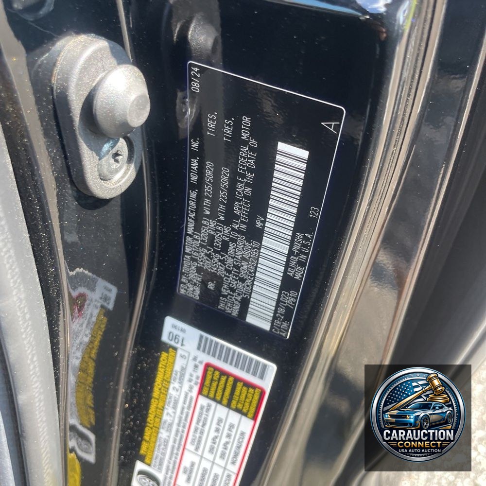 2024 Toyota Sienna XSE 7-Passenger