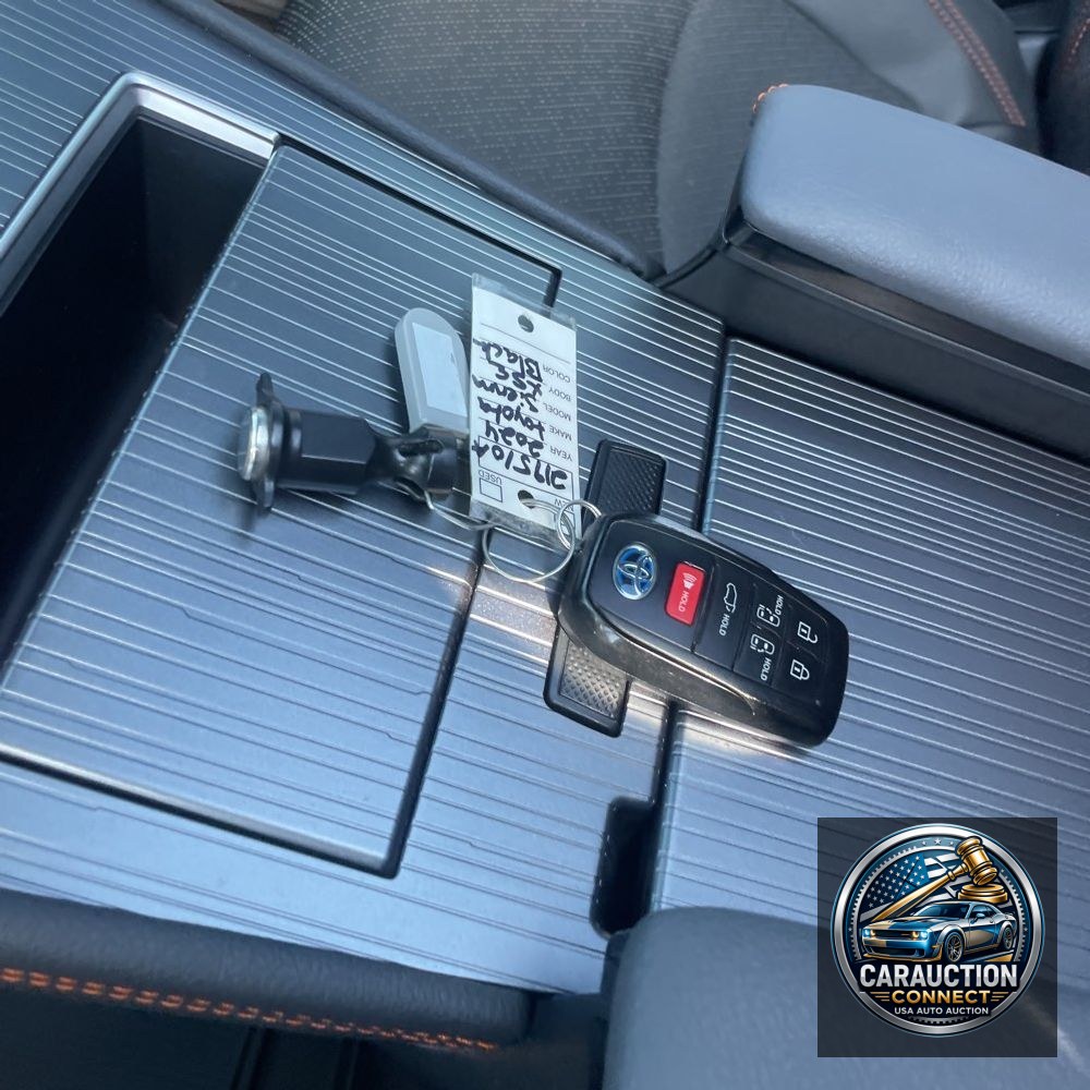 2024 Toyota Sienna XSE 7-Passenger