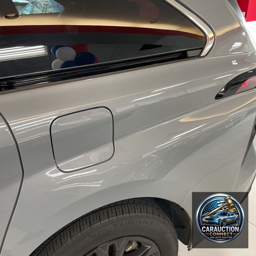 2024 Toyota Sienna Woodland Edition