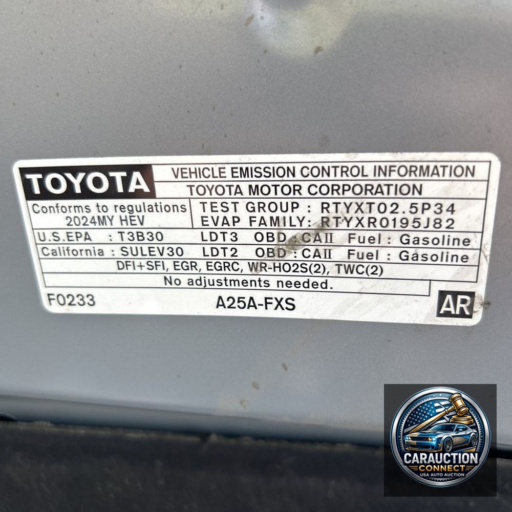 2024 Toyota Sienna Woodland Edition