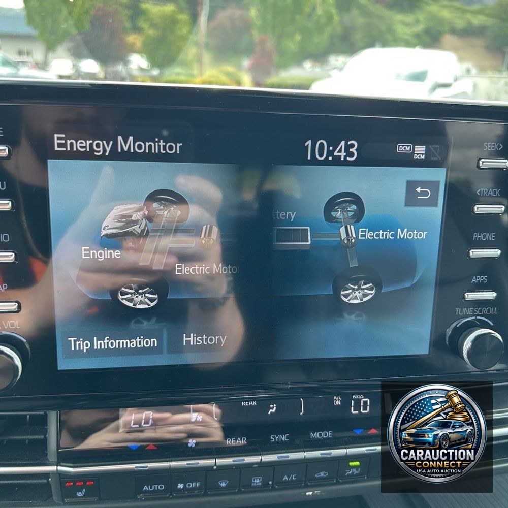 2024 Toyota Sienna Woodland Edition