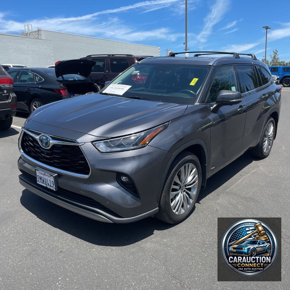 2024 Toyota Highlander Hybrid Platinum