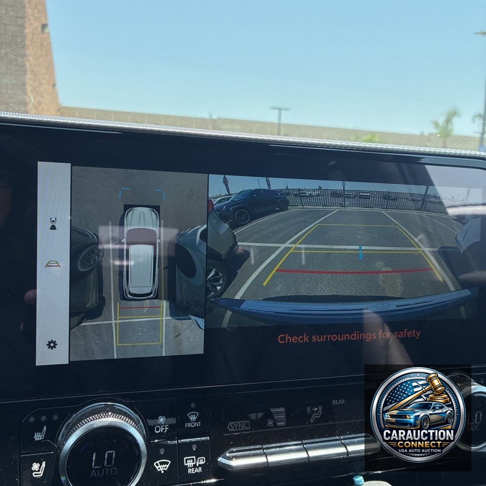 2024 Toyota Highlander Hybrid Platinum