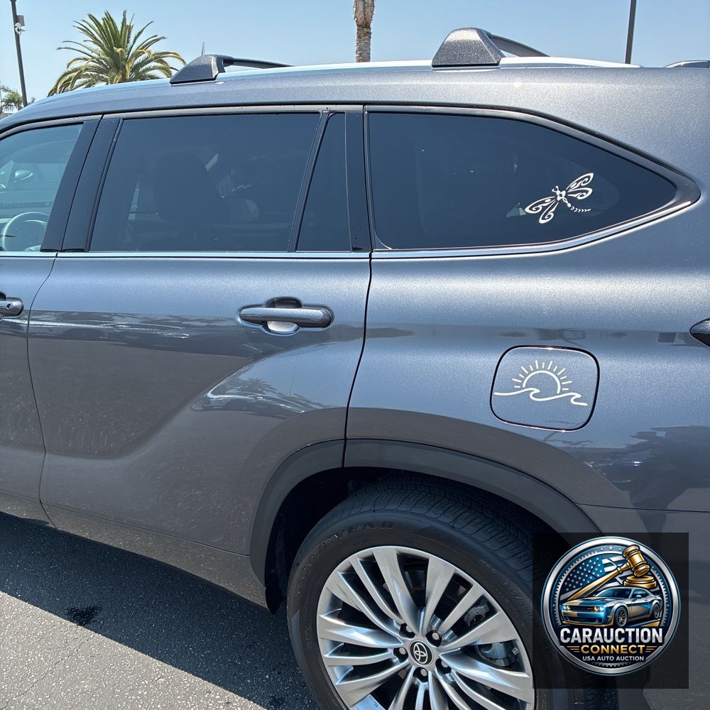 2024 Toyota Highlander Hybrid Platinum