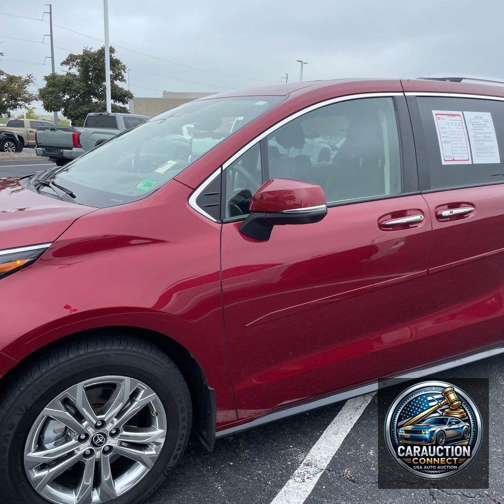 2022 Toyota Sienna Platinum 7-Passenger