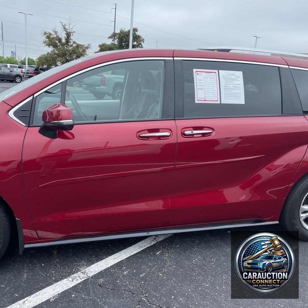 2022 Toyota Sienna Platinum 7-Passenger