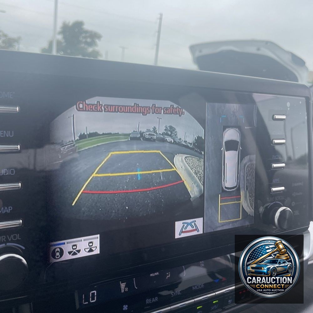 2022 Toyota Sienna Platinum 7-Passenger