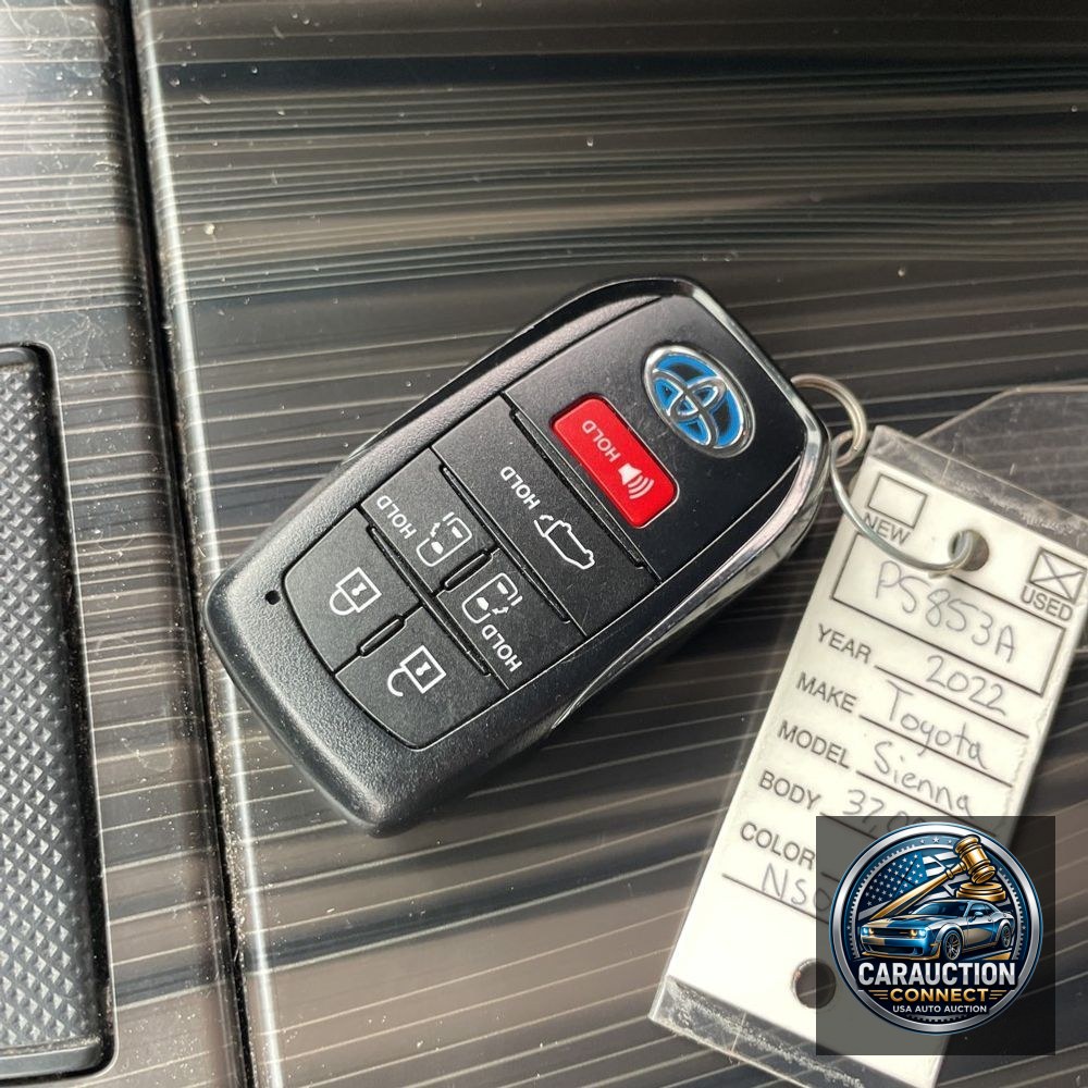2022 Toyota Sienna Platinum 7-Passenger