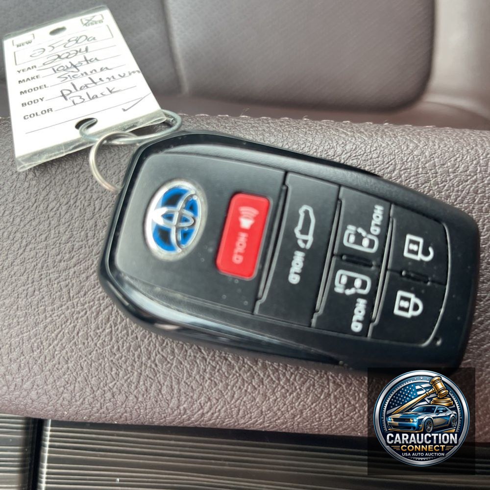 2024 Toyota Sienna Platinum 7-Passenger