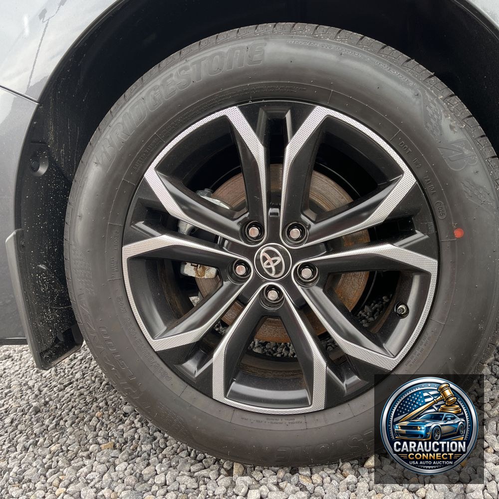 2025 Toyota Sienna Platinum 7-Passenger