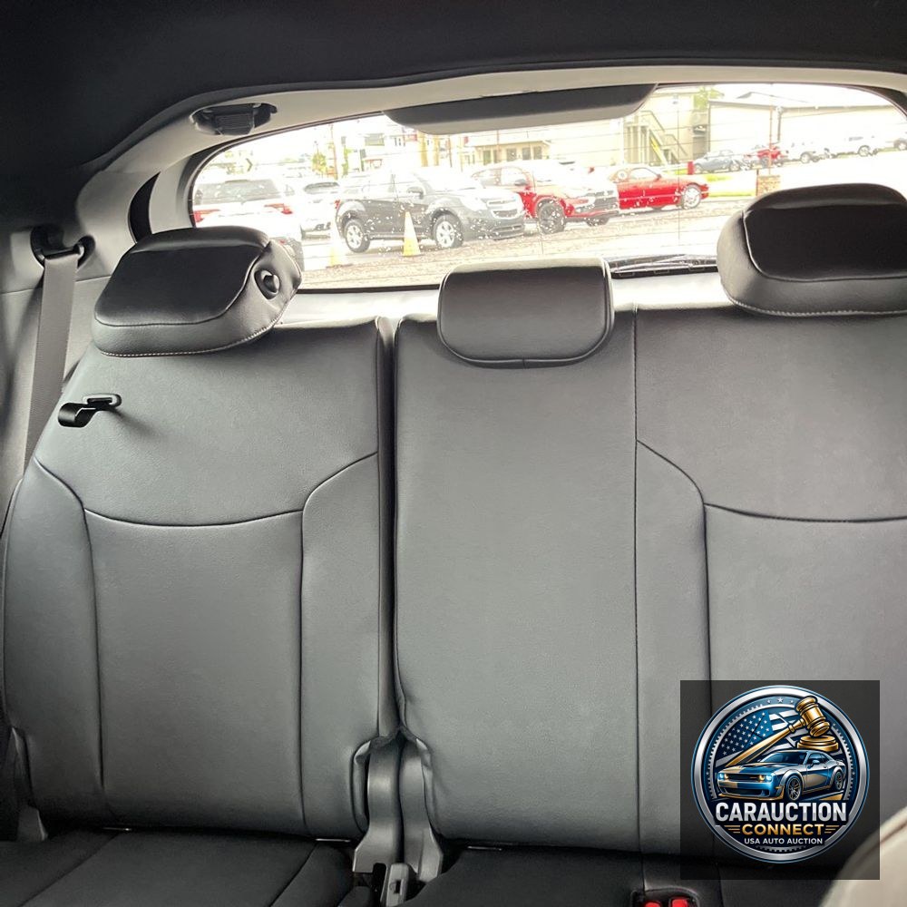 2025 Toyota Sienna Platinum 7-Passenger