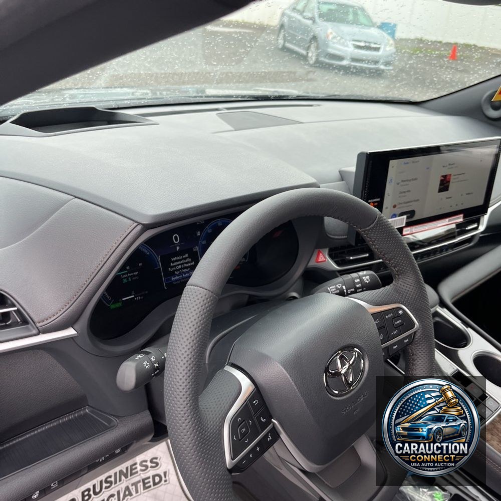 2025 Toyota Sienna Platinum 7-Passenger