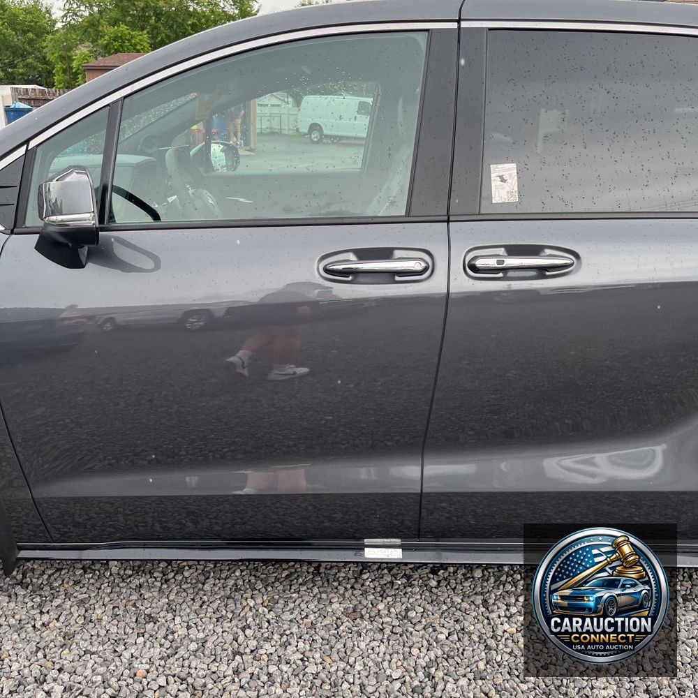 2025 Toyota Sienna Platinum 7-Passenger