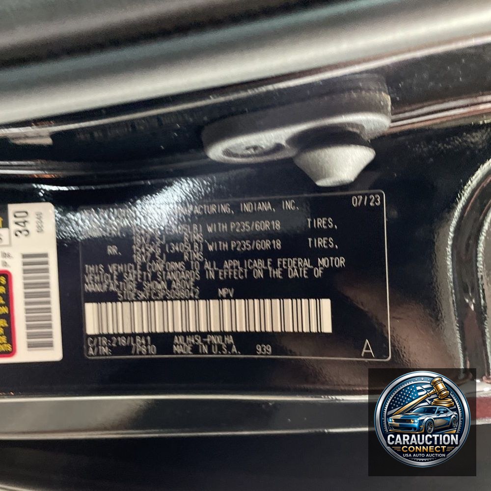 2023 Toyota Sienna Platinum 7-Passenger