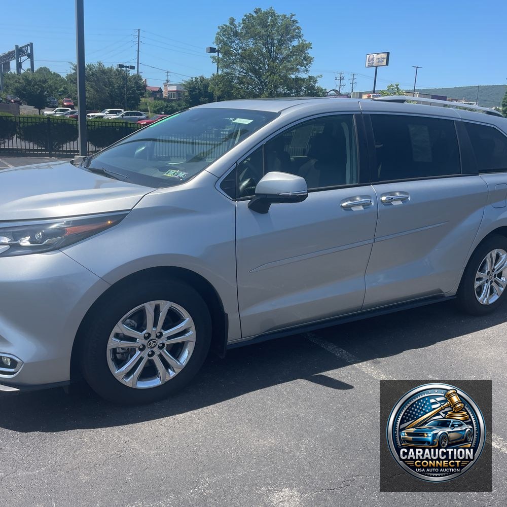 2024 Toyota Sienna Platinum 7-Passenger