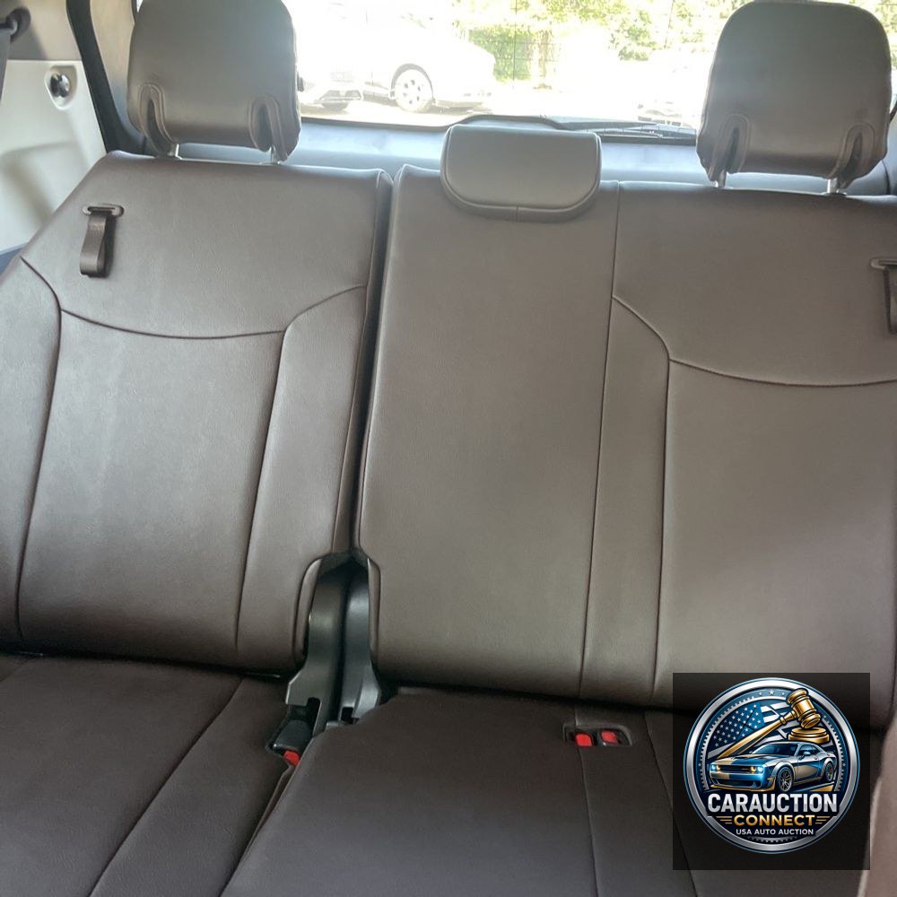 2024 Toyota Sienna Platinum 7-Passenger