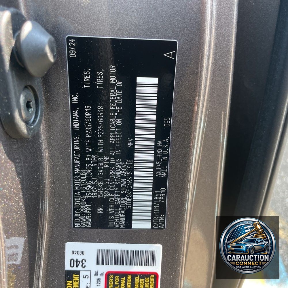 2024 Toyota Sienna Platinum 7-Passenger
