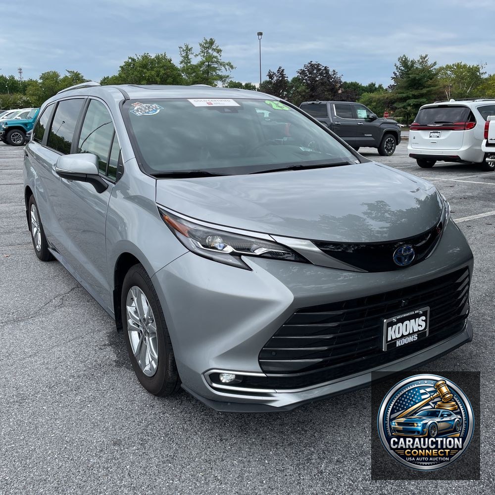 2023 Toyota Sienna Platinum 7-Passenger