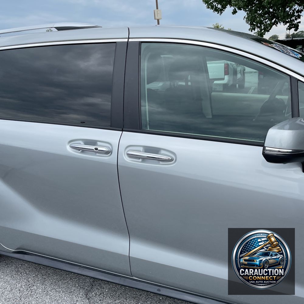 2023 Toyota Sienna Platinum 7-Passenger