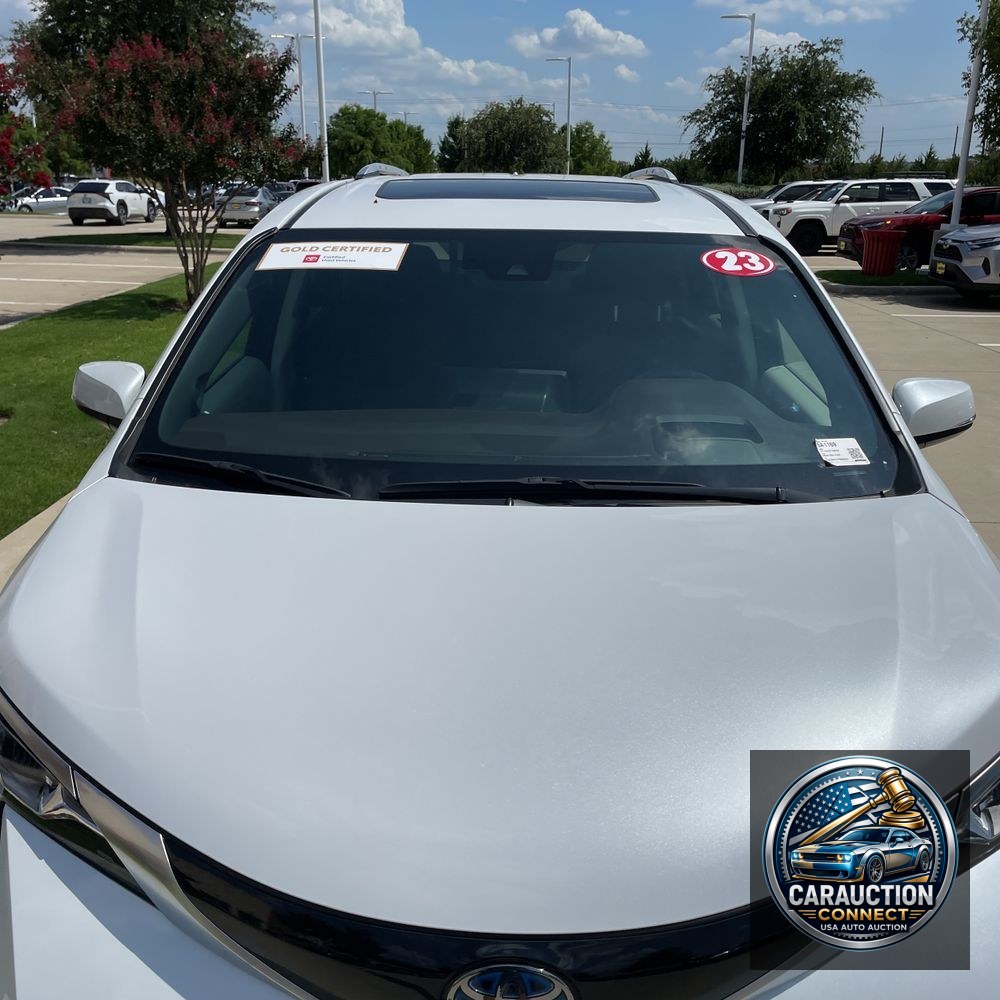 2023 Toyota Sienna Platinum 7-Passenger