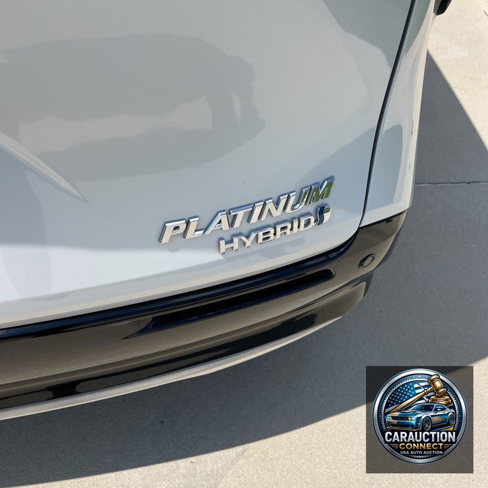 2023 Toyota Sienna Platinum 7-Passenger
