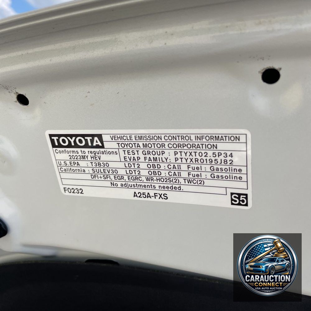 2023 Toyota Sienna Platinum 7-Passenger