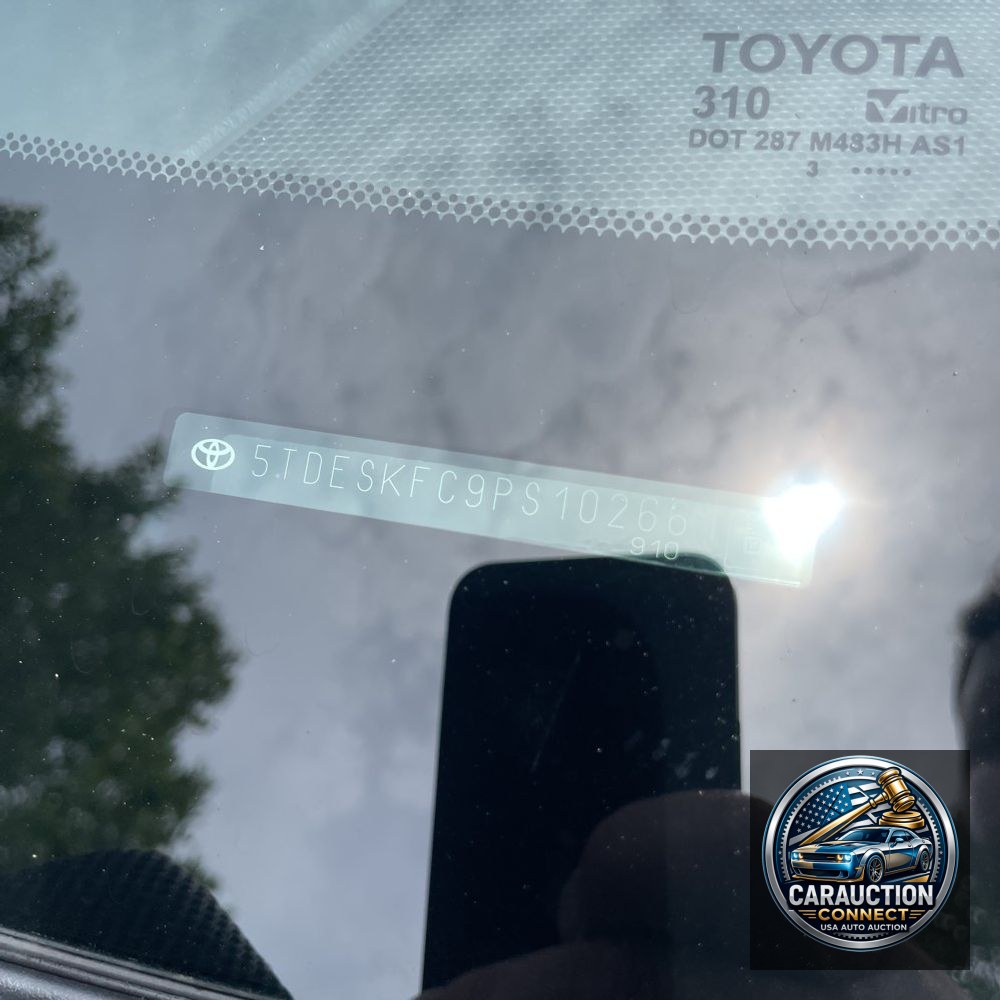 2023 Toyota Sienna Platinum 7-Passenger