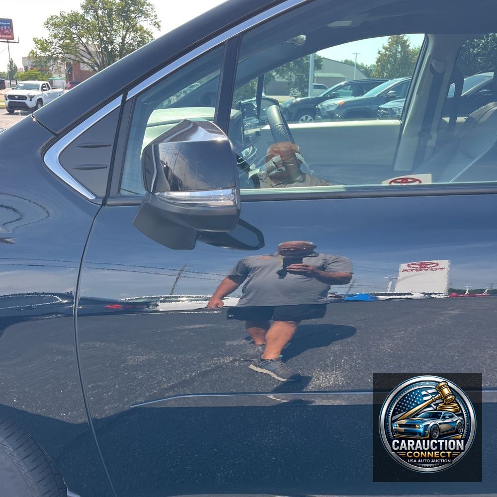 2023 Toyota Sienna Platinum 7-Passenger