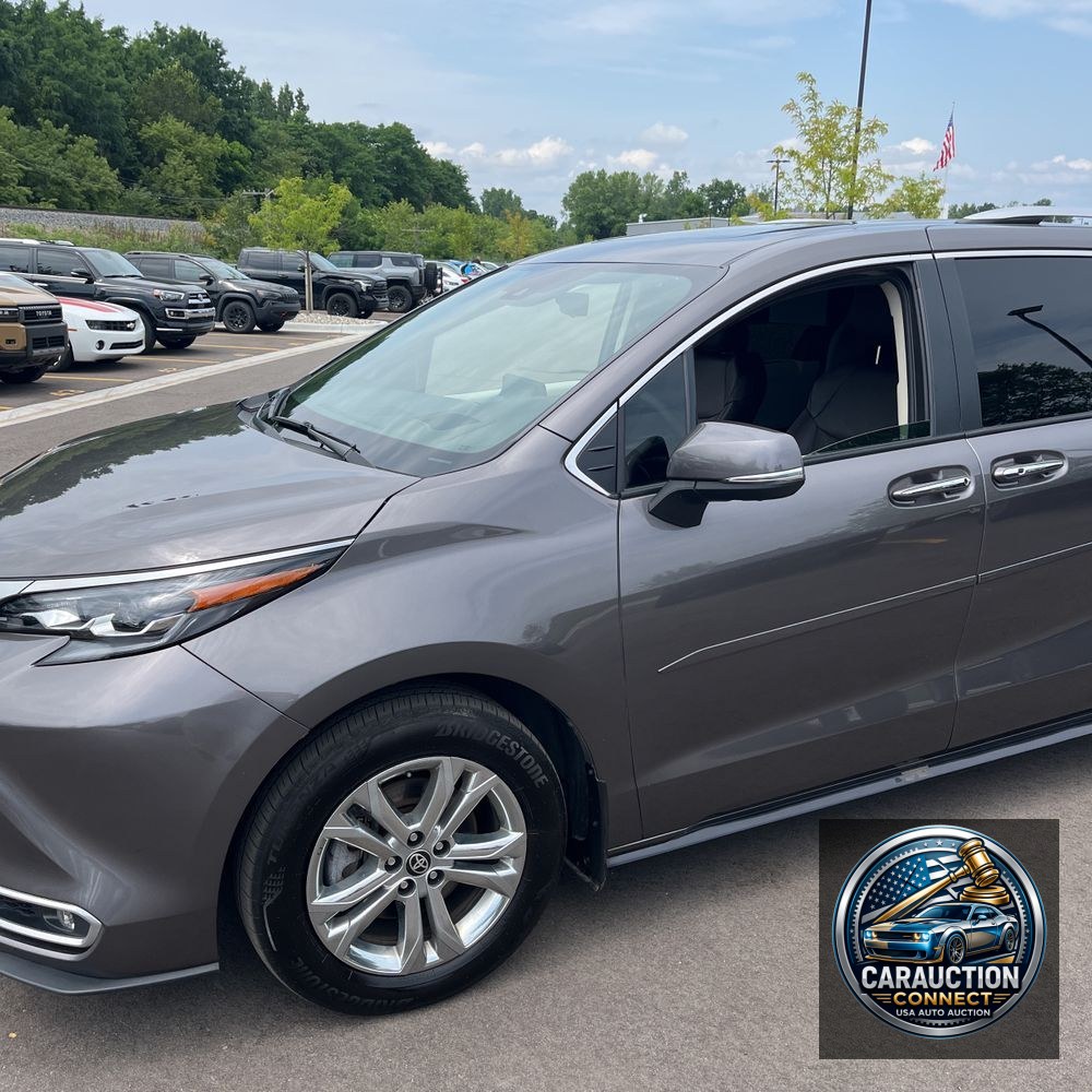 2024 Toyota Sienna Platinum 7-Passenger