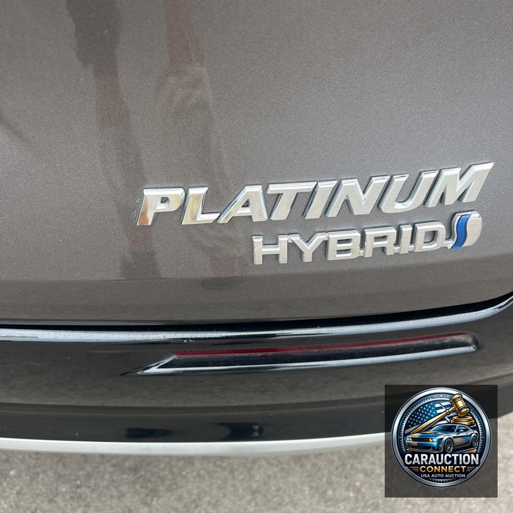 2024 Toyota Sienna Platinum 7-Passenger
